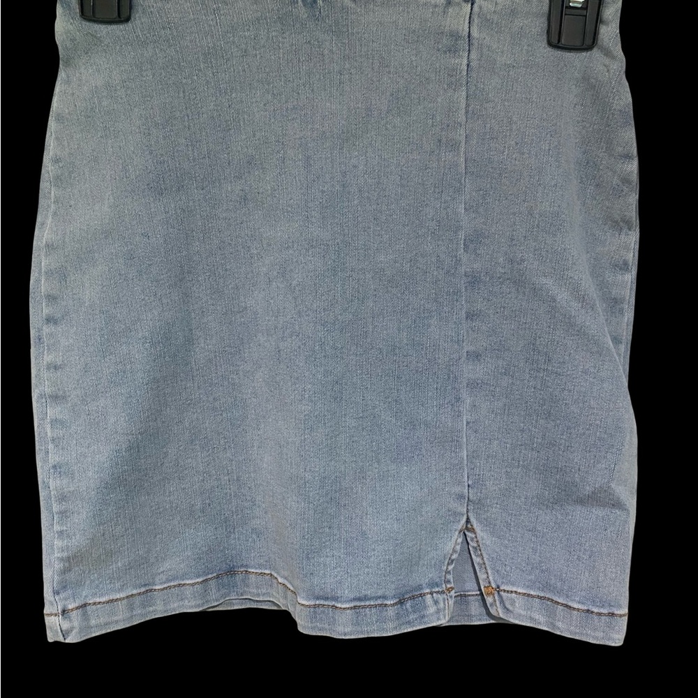 Classic Denim Skirt size 00